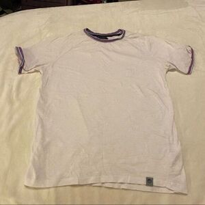 Free planet womens basic white short sleeve fitted crew neck t-shirt size small